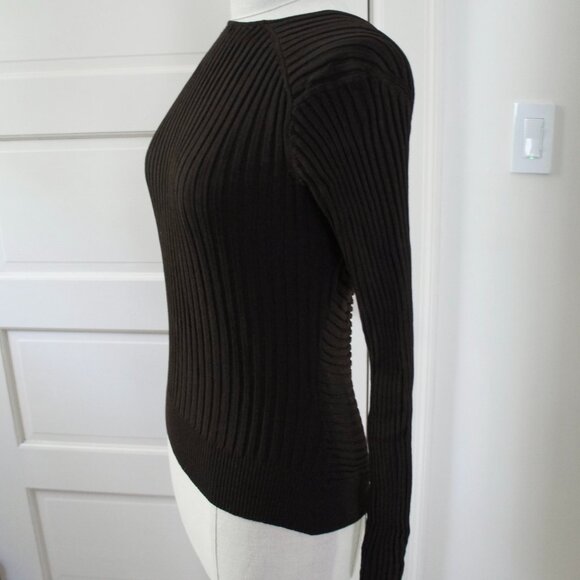 Vintage Brown Sweetheart V-Neckline Cable Knit Silk Sweater Size Medium - Picture 9 of 11